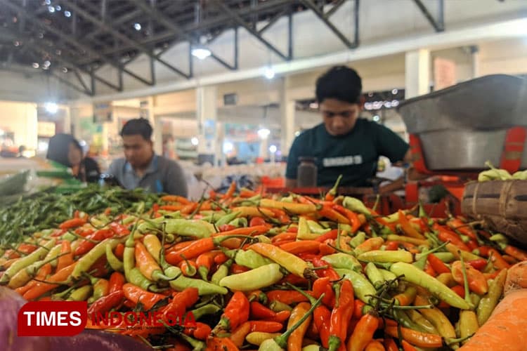 Harga Pangan Terkini: Bawang Merah dan  Cabai Rawit Turun, Beras Berfluktuasi