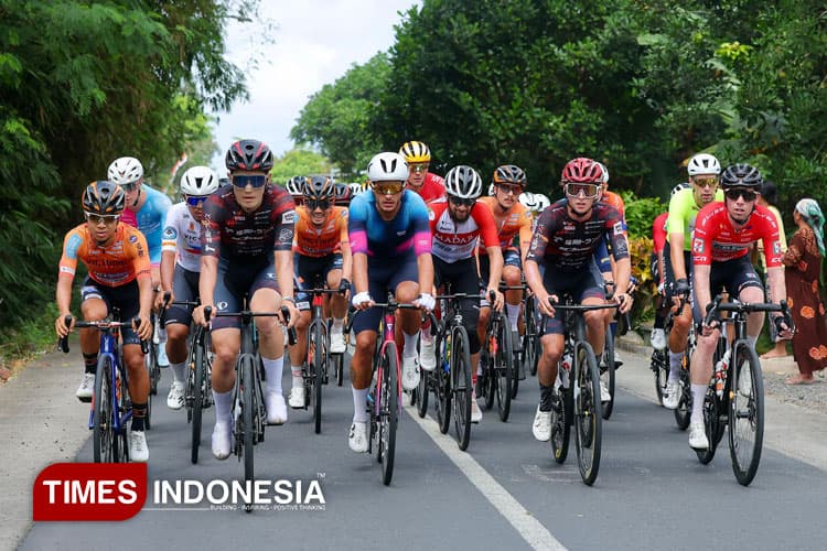 Etape Tiga Tour de Banyuwangi Ijen, Uji Ketahanan di Rute Rolling Maut